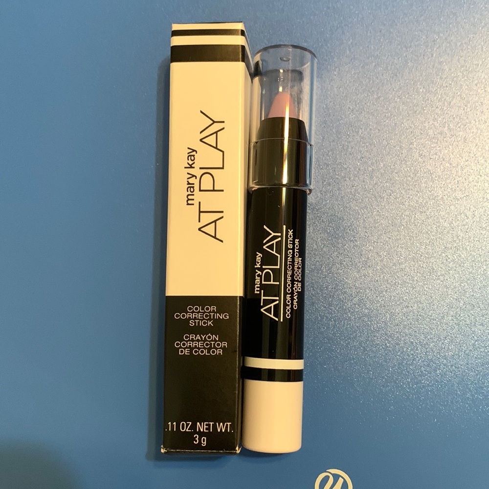 Mary Kay At Play Ditch Dull Color Corrector